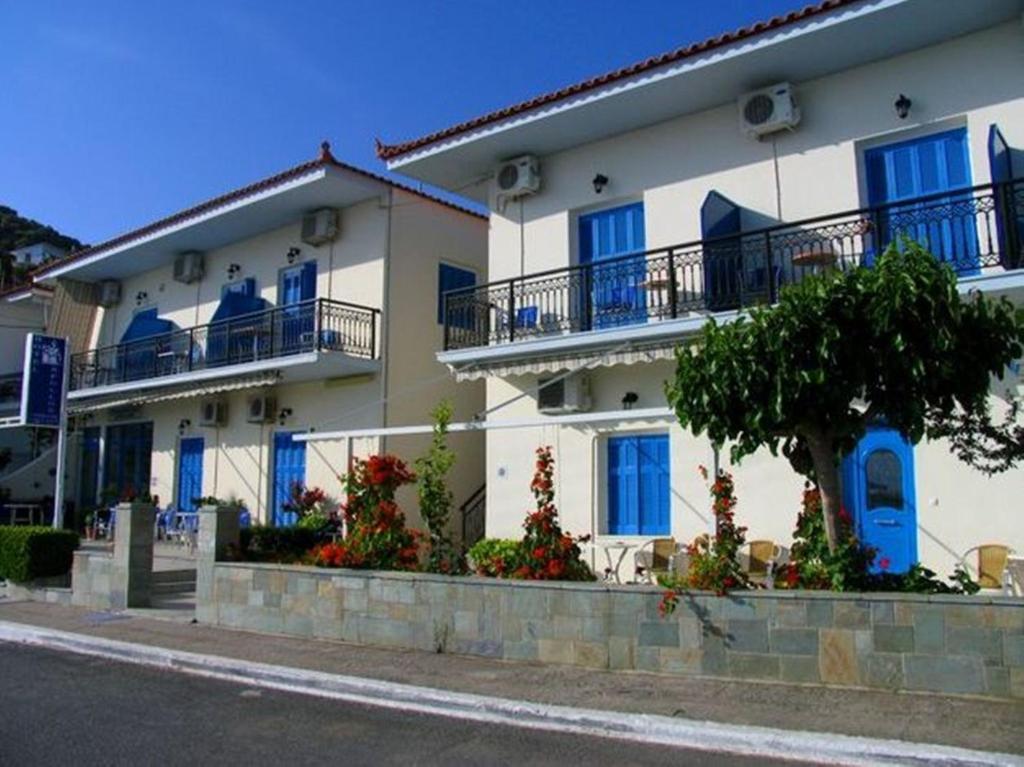 Apollon Hotel Tiros Exterior photo